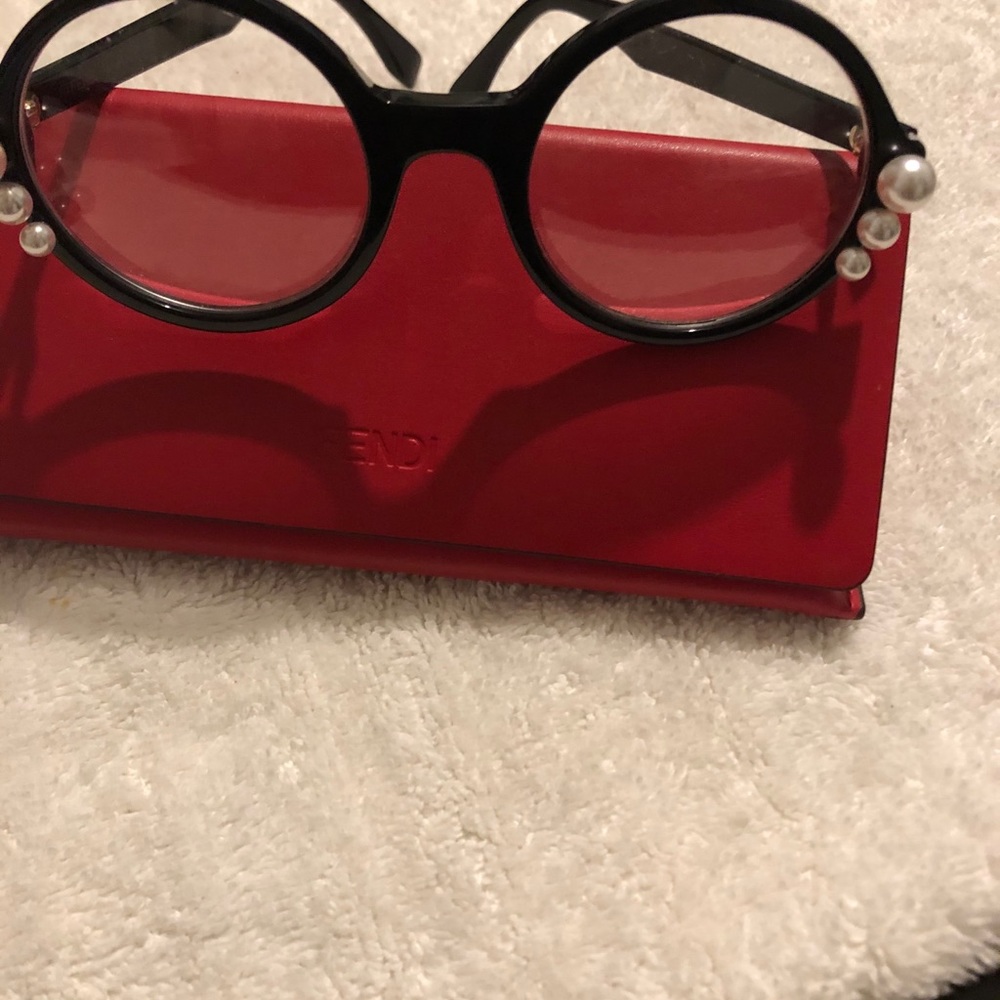 Eye glasses